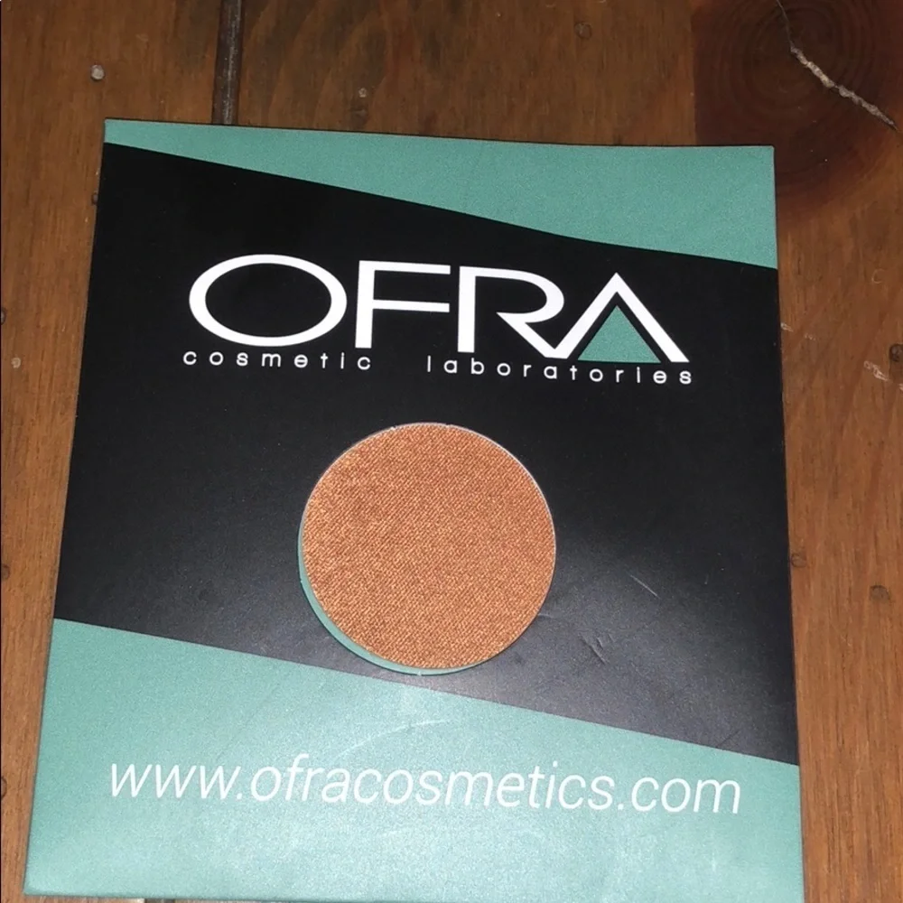 Ofra eyeshadow